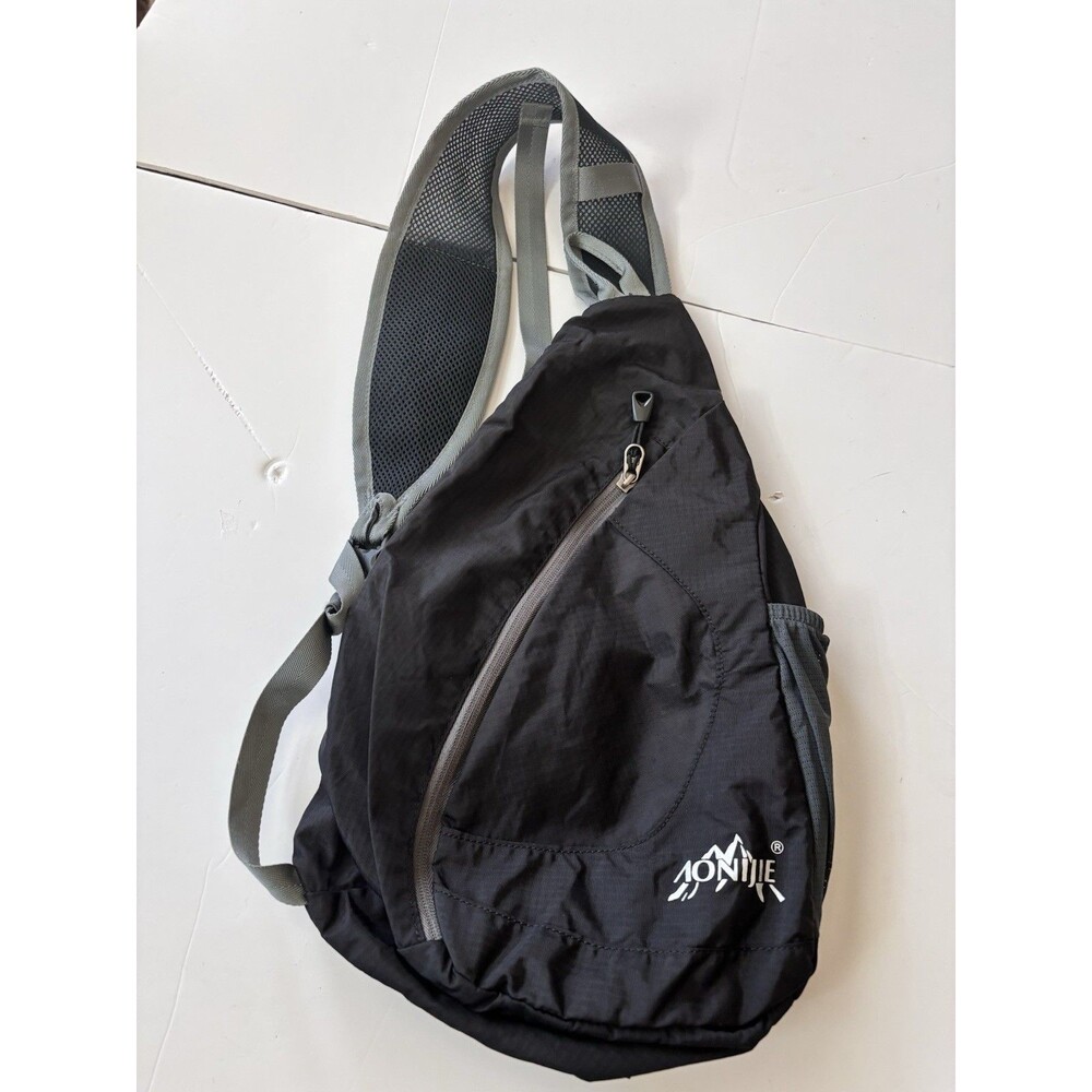 AONIJIE Outdoor Hiking Crossover Backpack Breathable Running Hydration Black